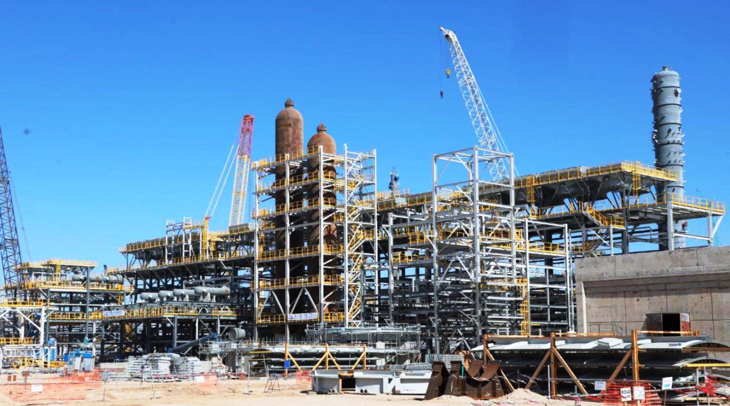 Constructions in Karbala Oil Refinary